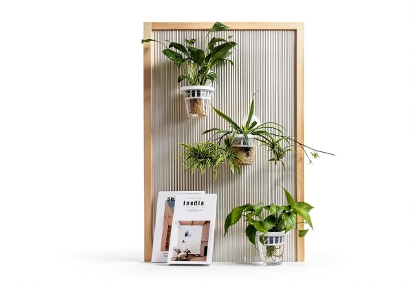 Set of 3 Plastic Window Planter with Suction Cup Holder. Clear Self Watering Window Mounted Plant Pots, Window Sill Planters Extender for Indoor Hydroponic Plants-2